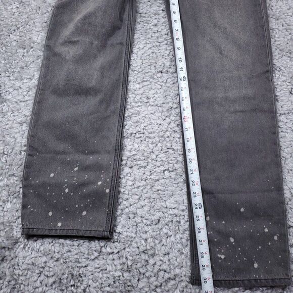 Levi’s Low Pro Stonewash Mid Rise Relaxed Straight Gray Bleach Splatter Size 28 - Picture 10 of 13